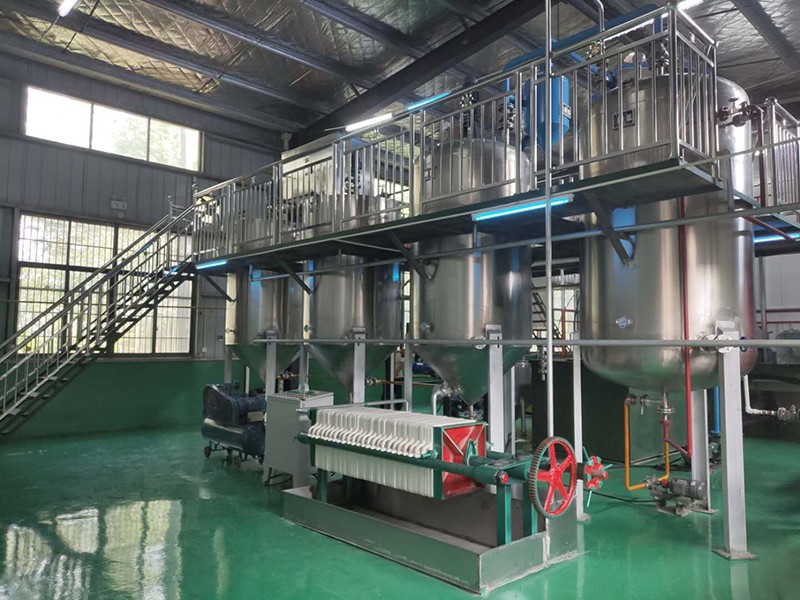 oil refining equipment