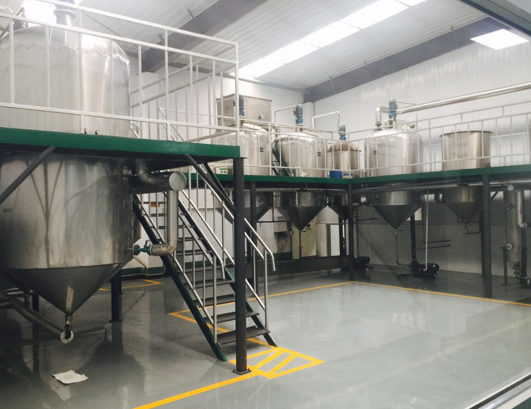 oil refining equipment
