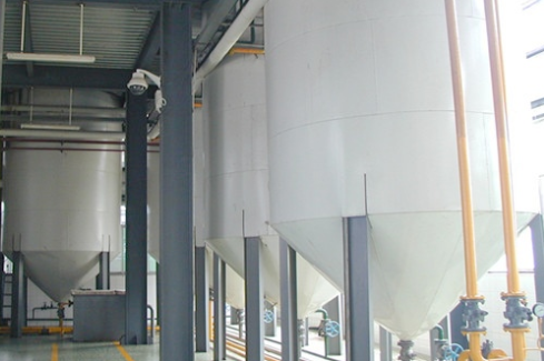 Edible oil dewaxing process