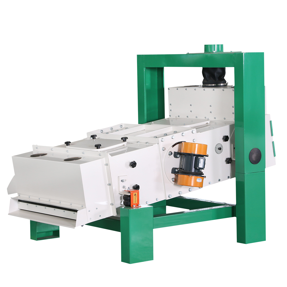 Vibrating cleaning screen